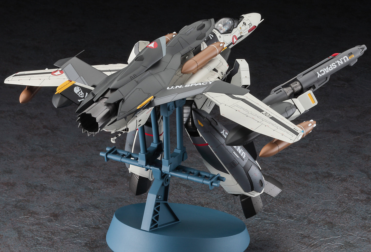 1/72 VF-0S Gerwalk w/Ghost Macross Zero