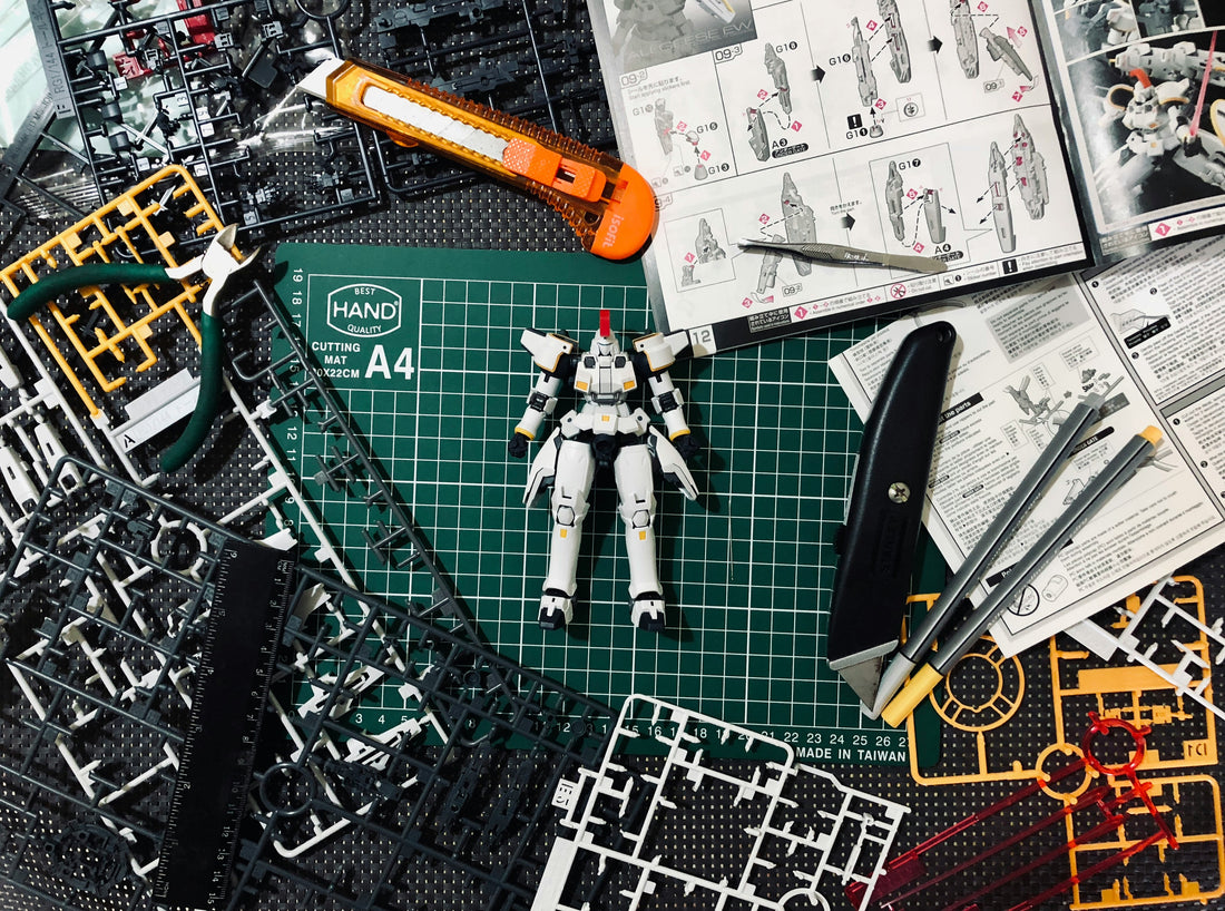 The Ultimate Beginner’s Guide to Gunpla: Building Your First Model - Artrovo Gundam