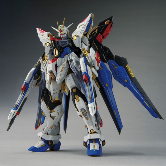 1/100 MGEX Strike Freedom Gundam - Artrovo Gundam