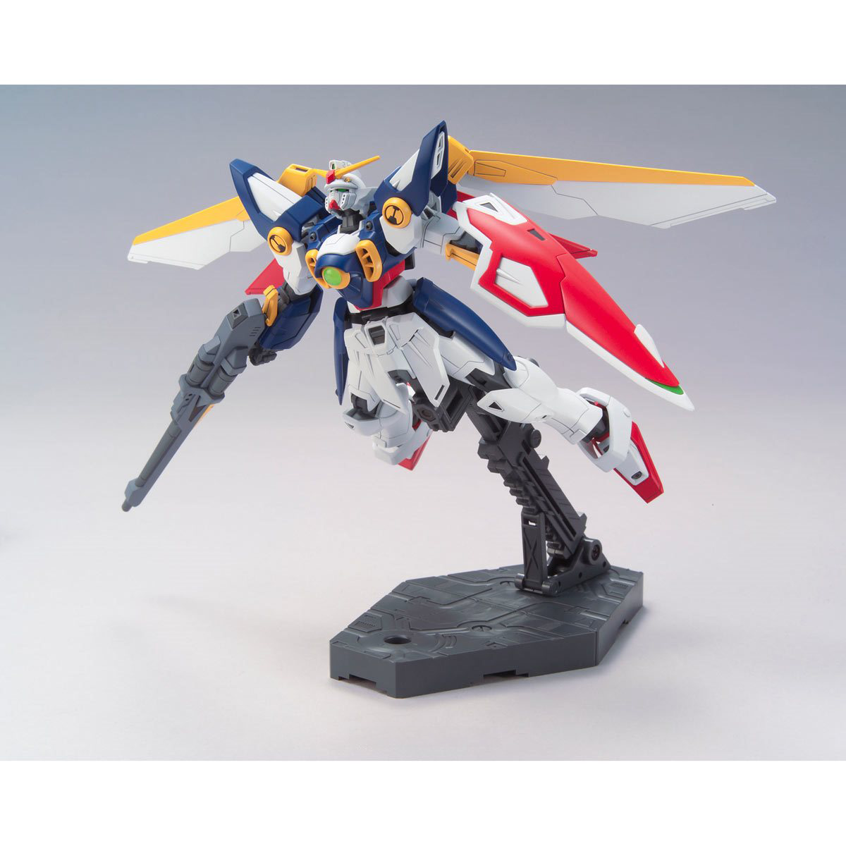 1/144 HGAC Wing Gundam - Artrovo Gundam