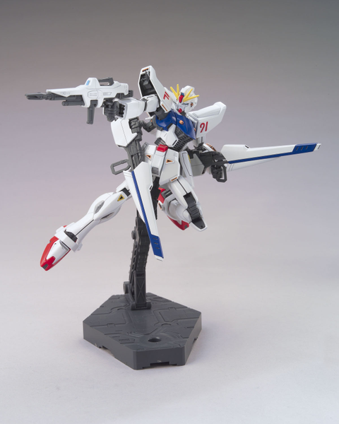 1/144 HGUC F91 Gundam F91 - Artrovo Gundam