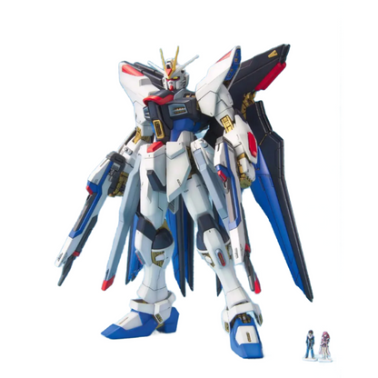 1/100 MG Strike Freedom Gundam - Artrovo Gundam