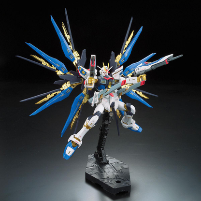 1/144 RG ZGMF-X20A Strike Freedom Gundam - Artrovo Gundam