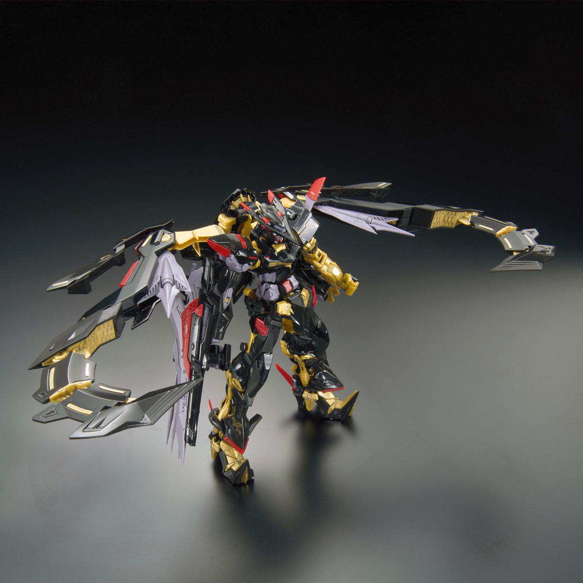 1/144 RG Gundam Astray Gold Frame Amatsu Mina - Artrovo Gundam