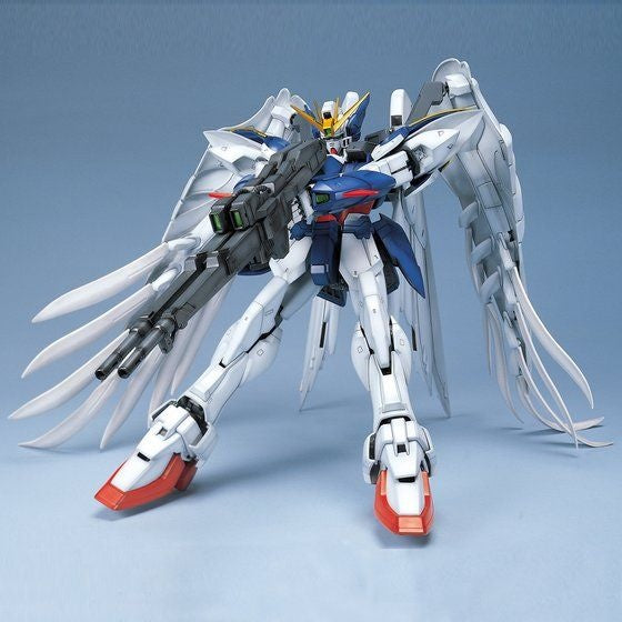 1/60 Perfect Grade Wing Gundam Zero Custom - Artrovo Gundam