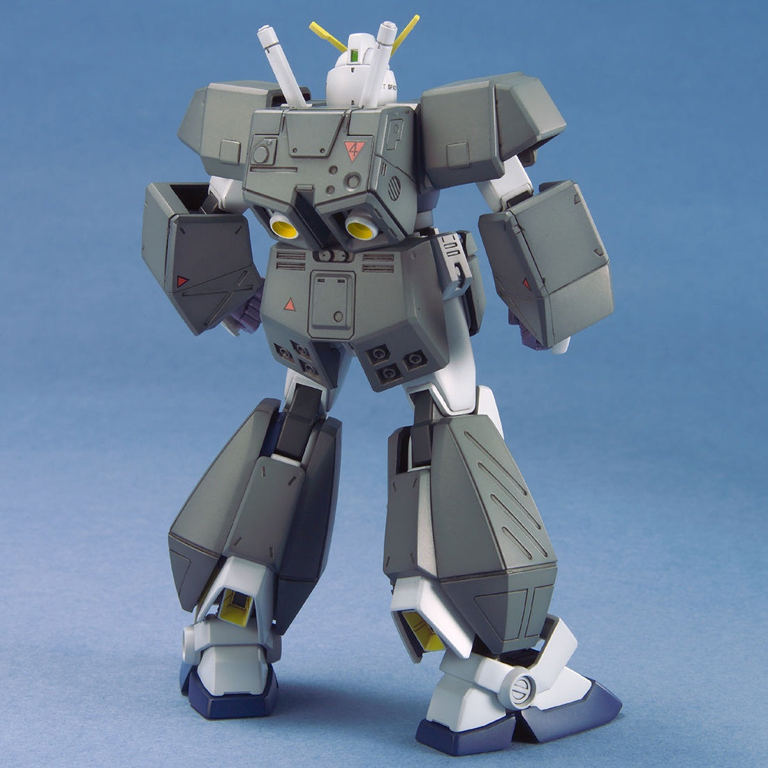 1/144 HGUC Gundam NT-1 Alex - Artrovo Gundam