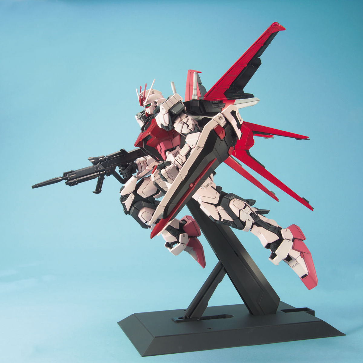 1/60 Perfect Grade Strike Rouge + Skygrasper - Artrovo Gundam