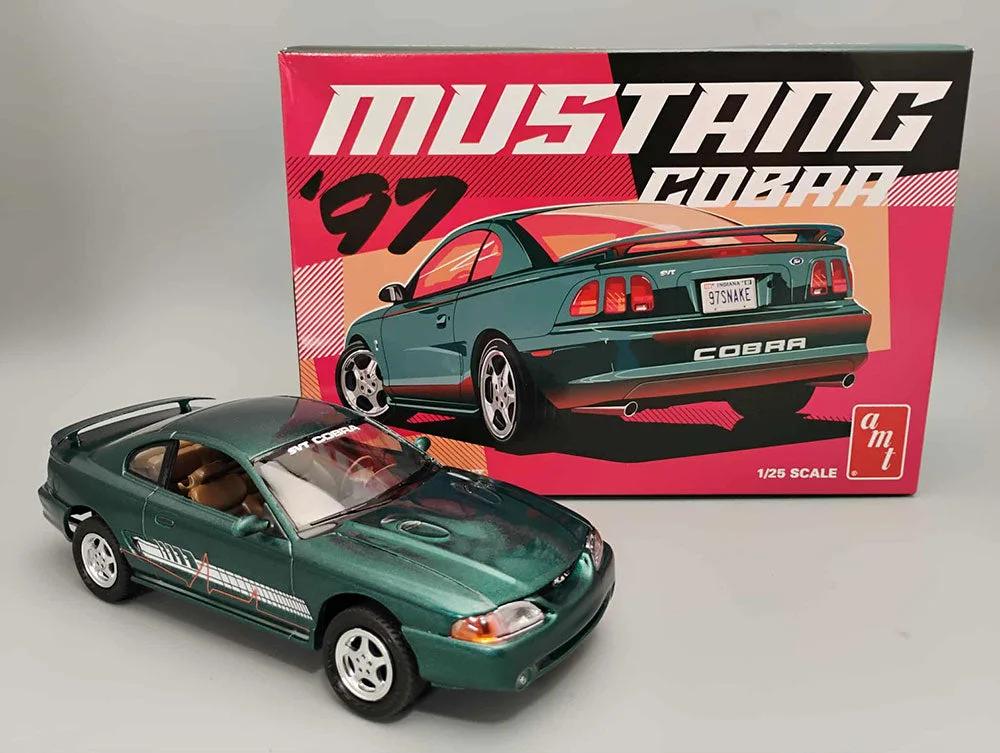 AMT 1/25 1997 Ford Mustang Cobra Model Kit — official product photo 2