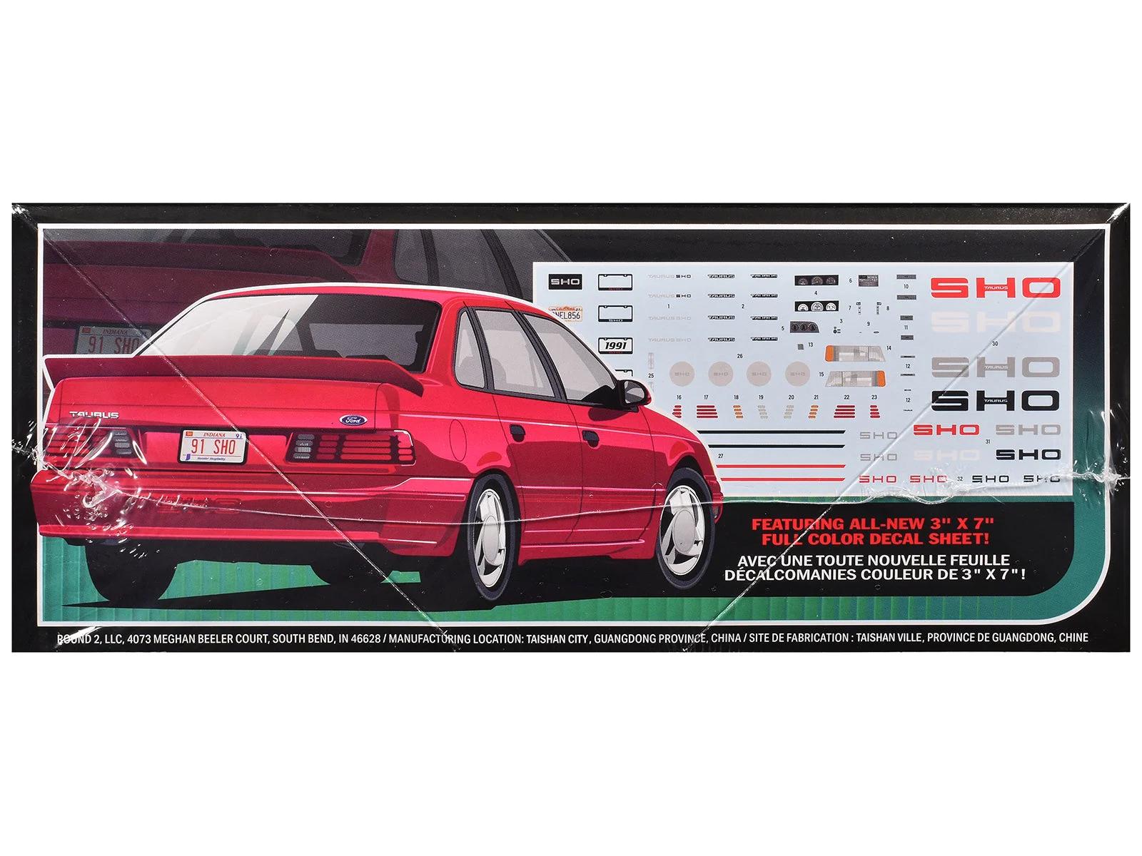 AMT 1/25 1991 Ford Taurus Model Kit — official product photo 3