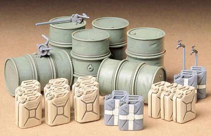 Tamiya 1/35 German Fuel Drum Set Model Kit — box art