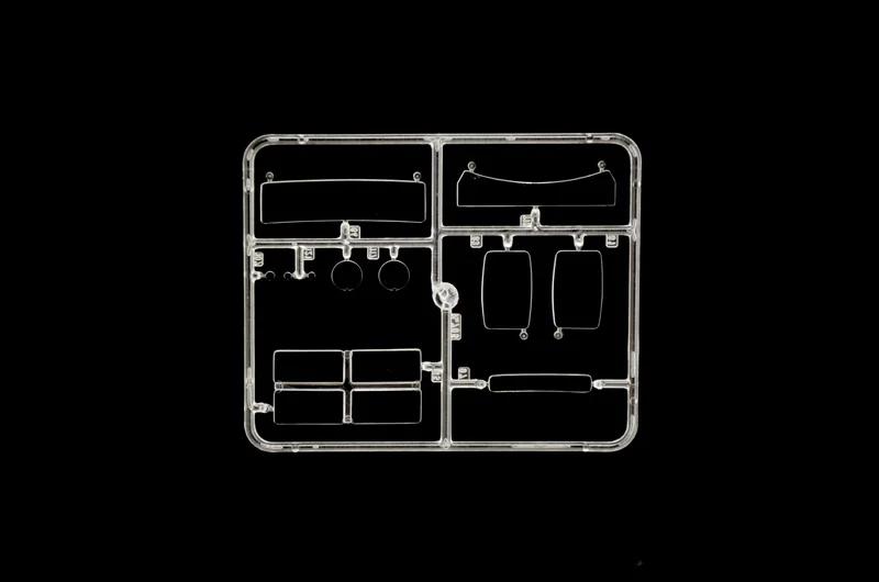 Italeri 1/24 Bugatti 41 Royale Coupe Napoleon Model Kit — official product photo 6