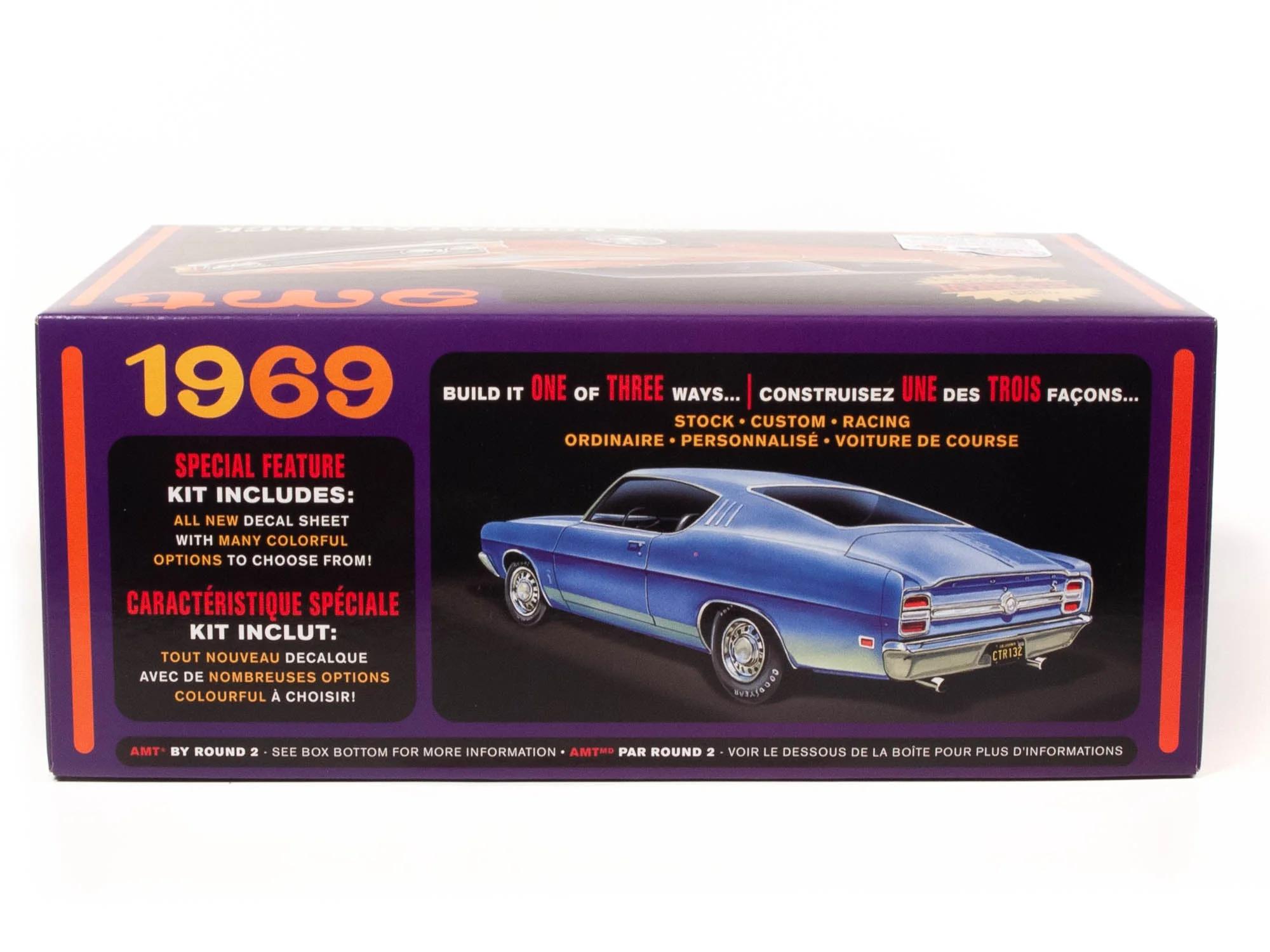 AMT 1/25 69 Ford Torino Cobra Fastback 2t Model Kit — official product photo 2