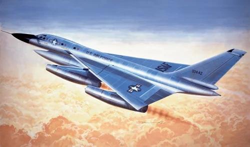 Italeri 1/72 B-58 Hustler Model Kit — box art