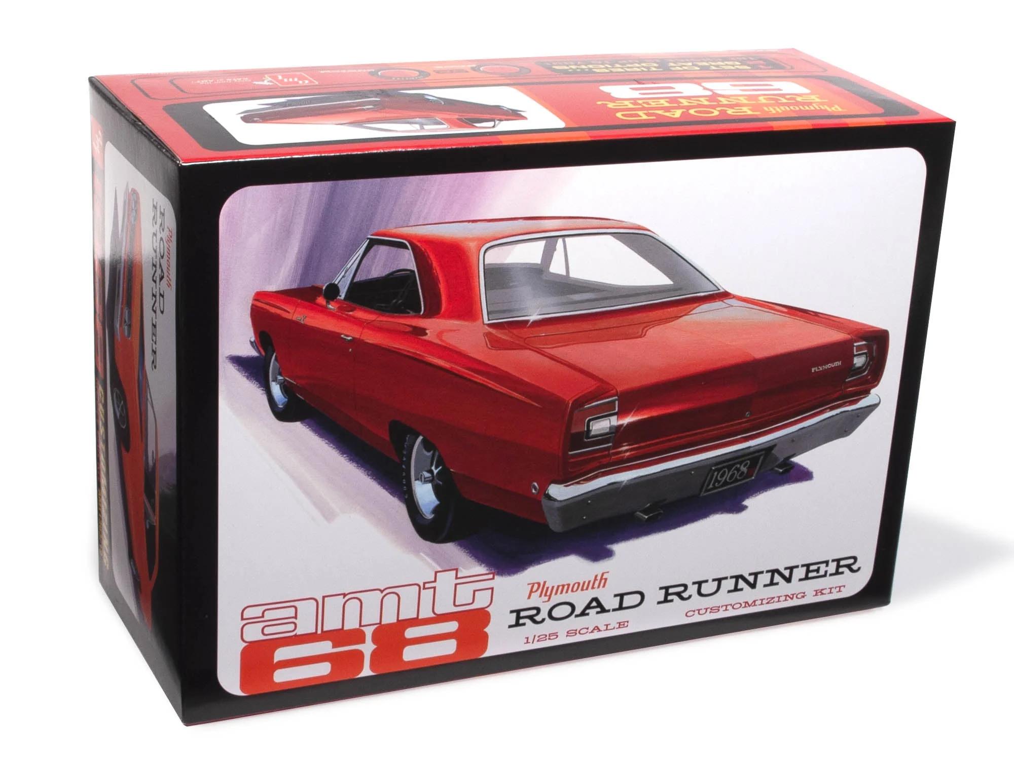 AMT 1/25 68 Plymouth Road Runner Customizin Model Kit — official product photo 1