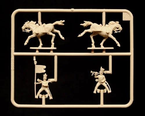 Italeri Napoleonic War Fr Lght Cav 72 Model Kit — official product photo 3