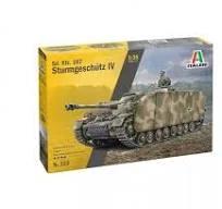 Italeri 1/35 Sturmgeschutz 4 Model Kit — box art