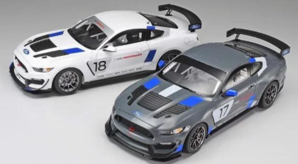 Tamiya 1/24 Ford Mustang Gt Model Kit — box art