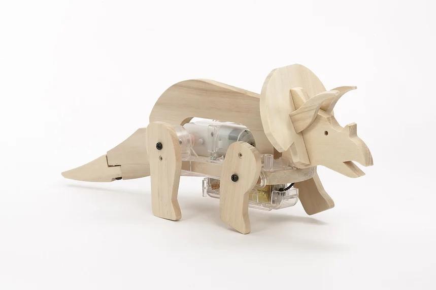 Tamiya Walking Triceratops Model Kit — box art