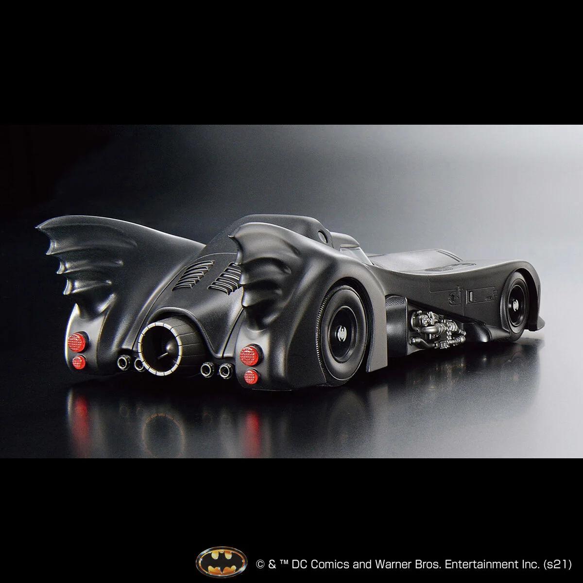 Bandai 1/35 Batmobile Batman Model Kit — official product photo 6