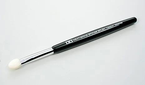Tamiya Weathering Sponge Brush Med — product photo