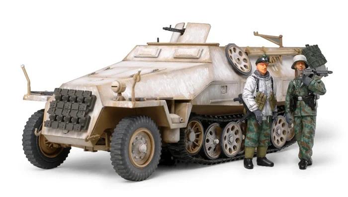 Tamiya 1/48 Spw SD Kfz 251 1 Ausf D Model Kit — official product photo 1
