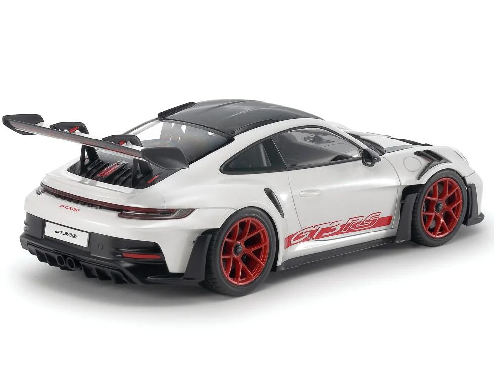 Tamiya 1/24 Porsche 911 Gt3 Rs Model Kit — official product photo 2