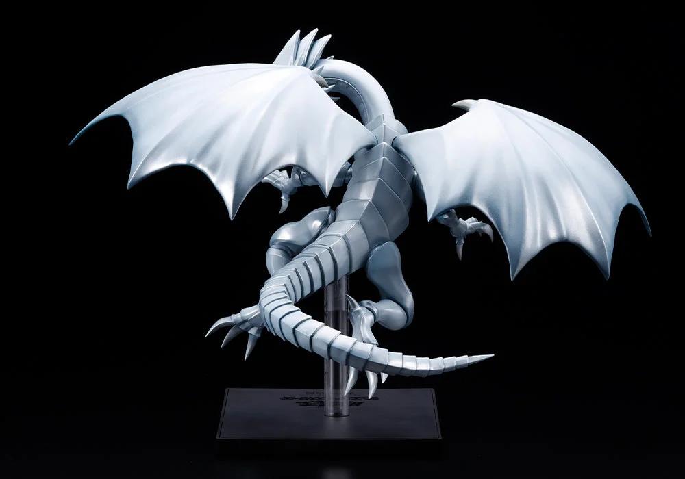 Blue-Eyes White Dragon Oshi Works — official product photo 2