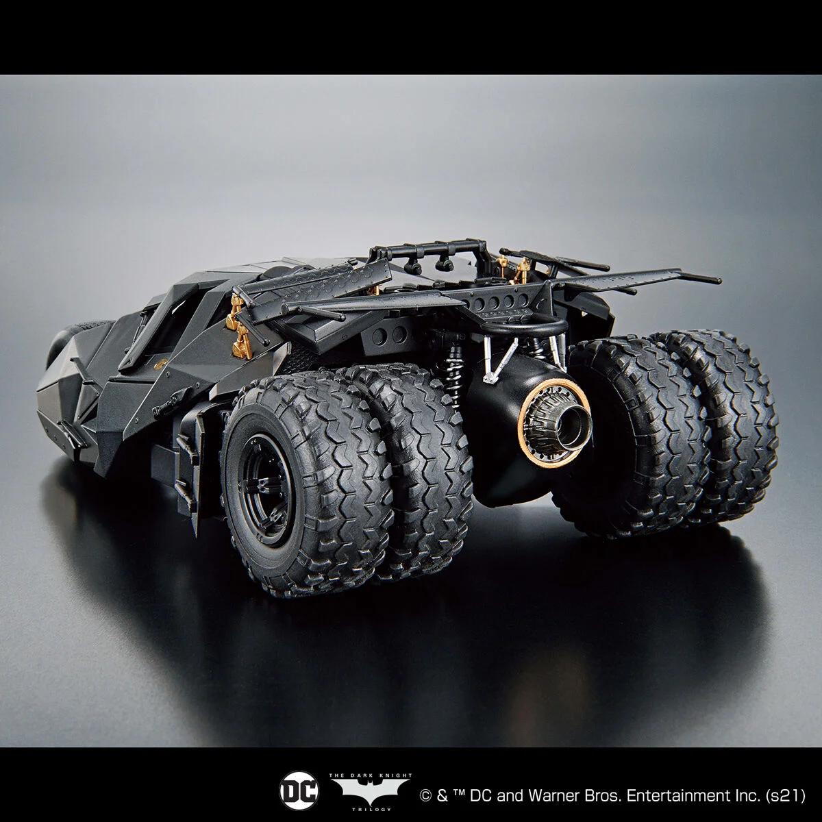 Bandai 1/35 Batmobile Batman Beginsver Model Kit — official product photo 2
