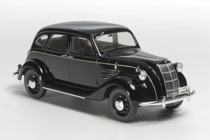 Tamiya 1/24 Toyota Aa Model Kit — box art