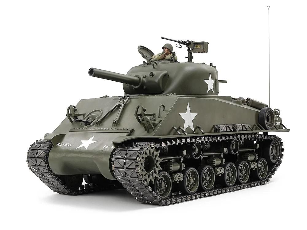 Tamiya 1/16 RC M4 Sherman 105mm Howitzer Mech Model Kit — box art