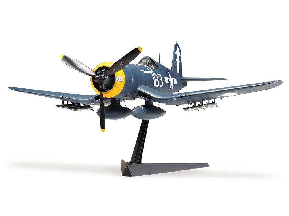 Tamiya 1/32 Vought F4u-1d Corsair Model Kit — official product photo 1