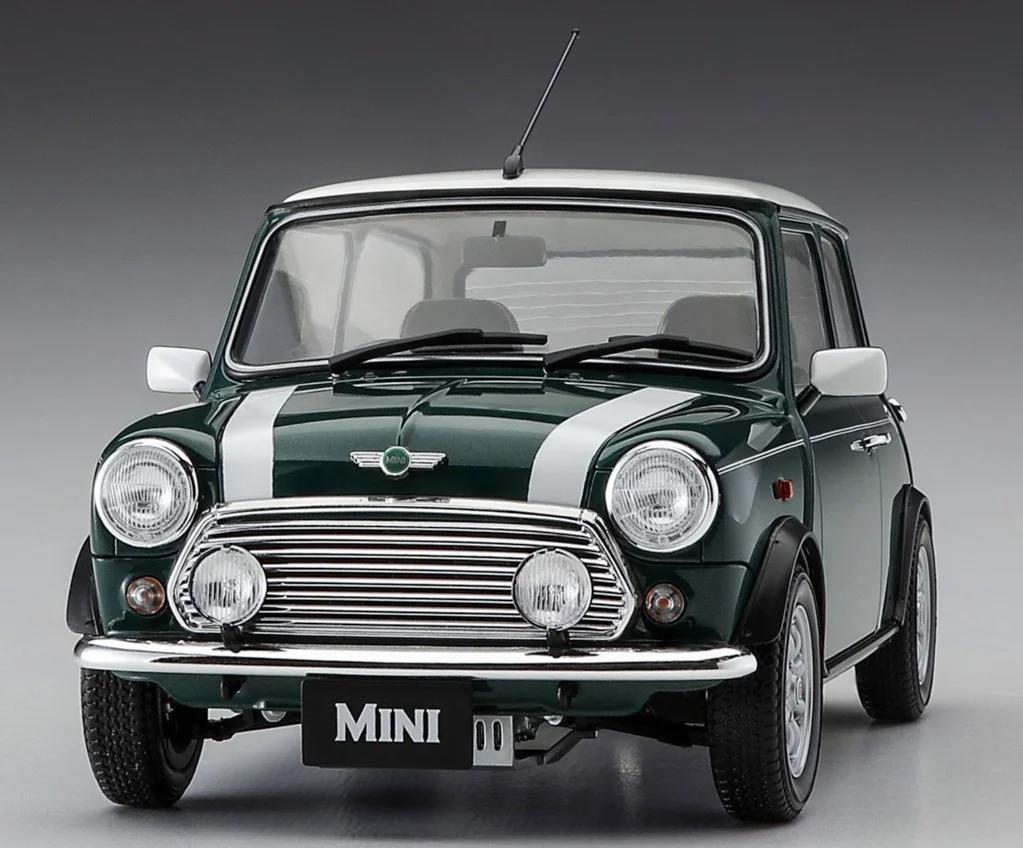 Hasegawa 1/24 97 Mini Cooper 1 3i Model Kit — official product photo 4