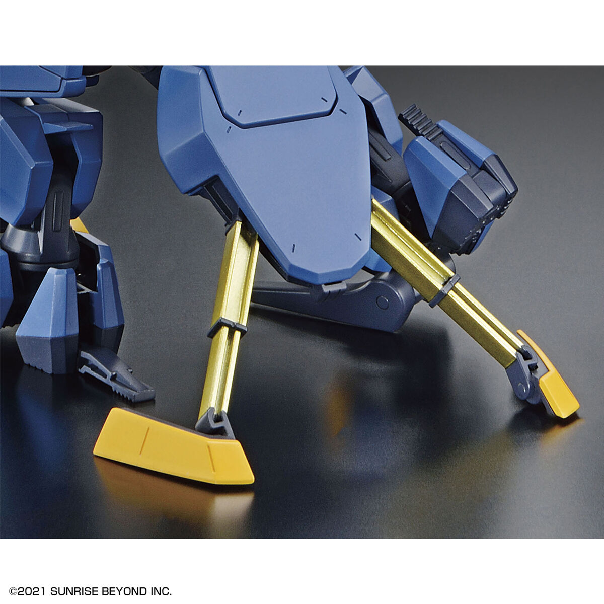 Bandai 1/72 HG MAILeS Jogan Model Kit - Image 4 of 8