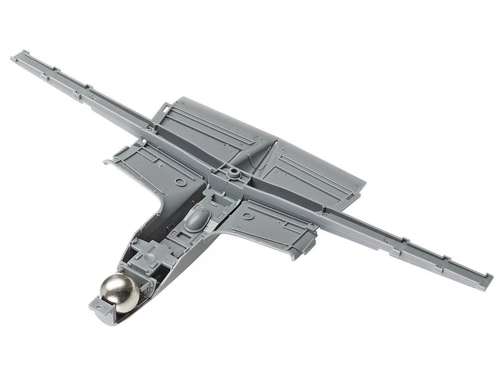 Tamiya 1/48 P-38J Lockheed Lightning Model Kit — official product photo 4