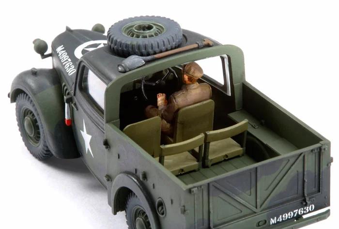 Tamiya 1/48 British Utility Car 10hp Model Kit — official product photo 2