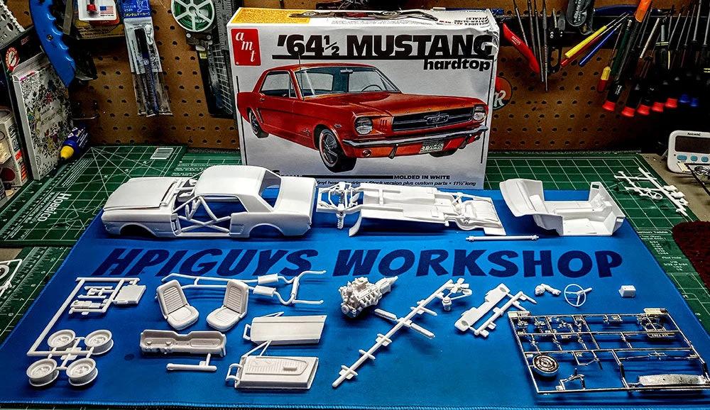AMT 1/16 1964 1 2 Mustang Coupe 60th Annv Model Kit — official product photo 3