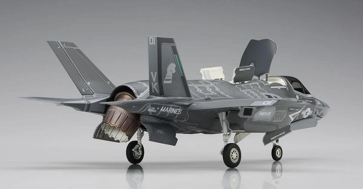 Hasegawa 1/72 F-35 Lightning II B Model Kit — official product photo 4