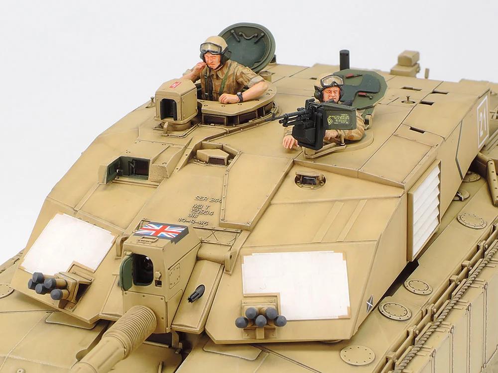 Tamiya 1/35 British Mbt Challenger 2 Model Kit — official product photo 4