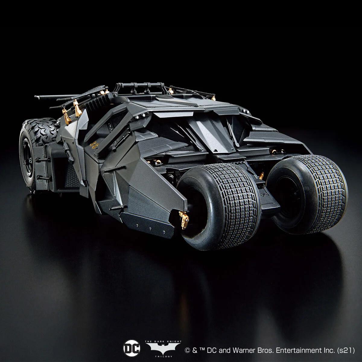 Bandai 1/35 Batmobile Batman Beginsver Model Kit — official product photo 4