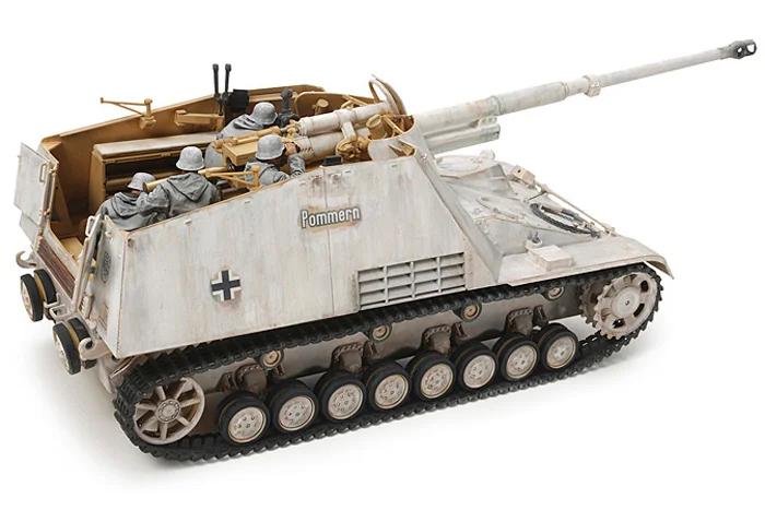 Tamiya Ger Nashorn Hvy Tank Dstry 35 Model Kit — box art