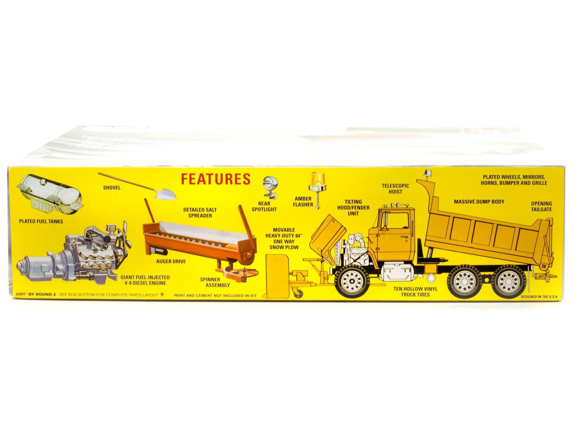 AMT 1/25 LNT-8000 Ford Snow Plow Model Kit — official product photo 2