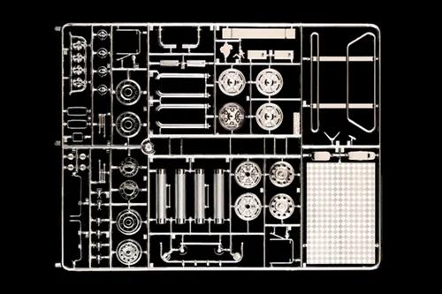Italeri 1/24 New Truck Accessories Model Kit — official product photo 4