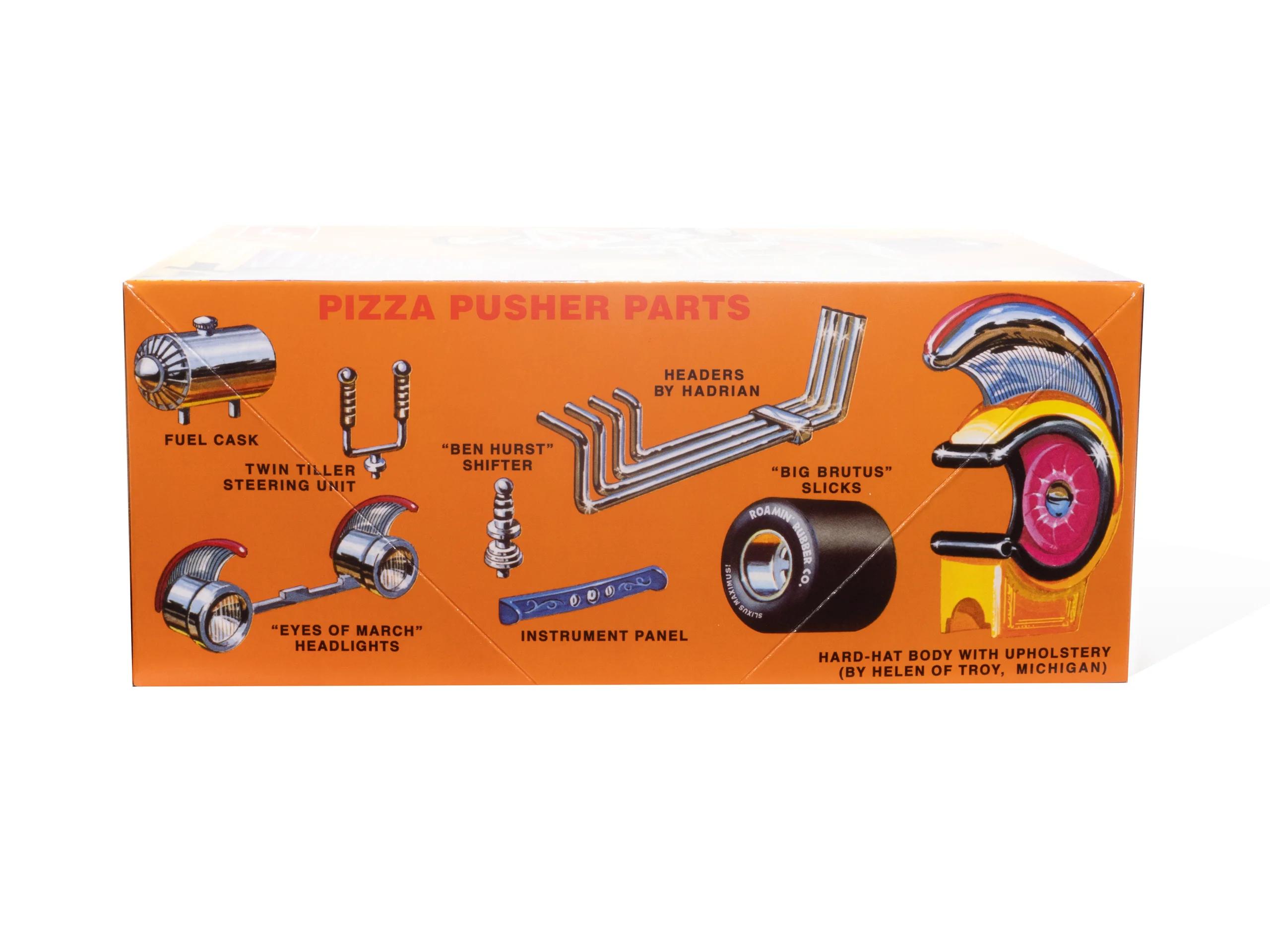 AMT 1/25 Lil Roaminchariot Show Rod Model Kit — official product photo 3
