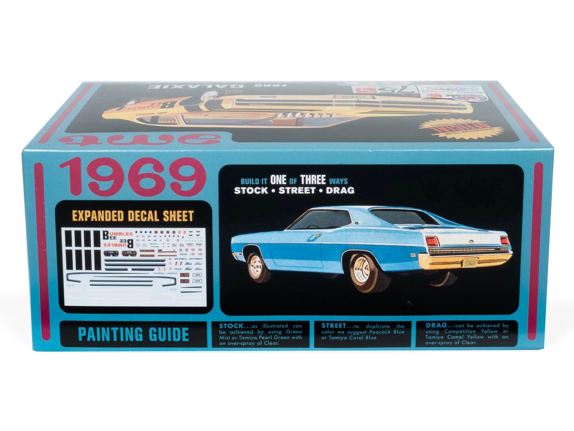 AMT 1/25 69 Ford Galaxie Hardtop Model Kit — official product photo 2