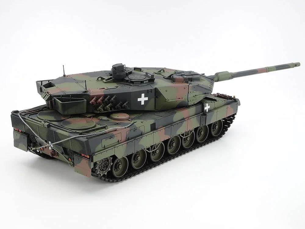 Tamiya 1/35 Leopard 2 A6 Tank Ukraine Model Kit — official product photo 2