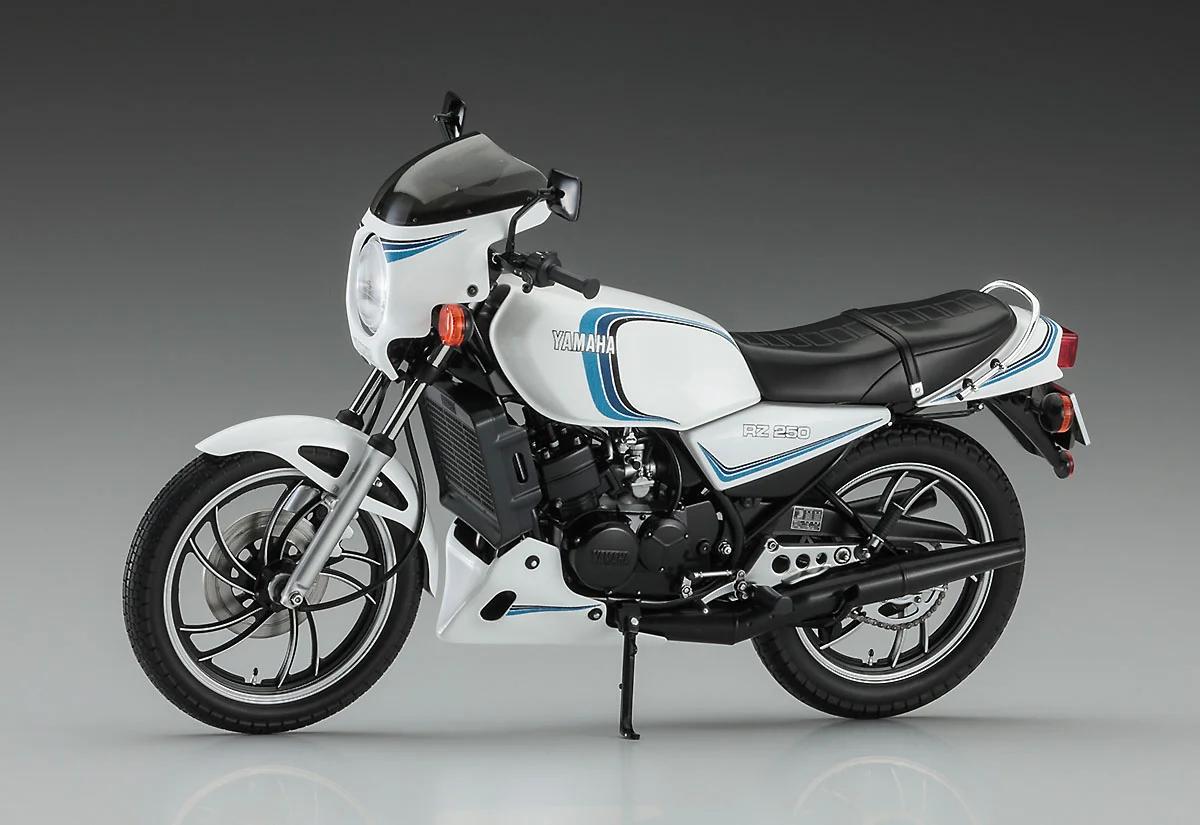 Hasegawa 1/12 Yamaha Rz2501982w Cowl Model Kit — official product photo 2