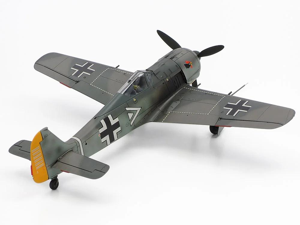 Tamiya 1/48 Focke Wulf Fw-190a-3 Model Kit — official product photo 2