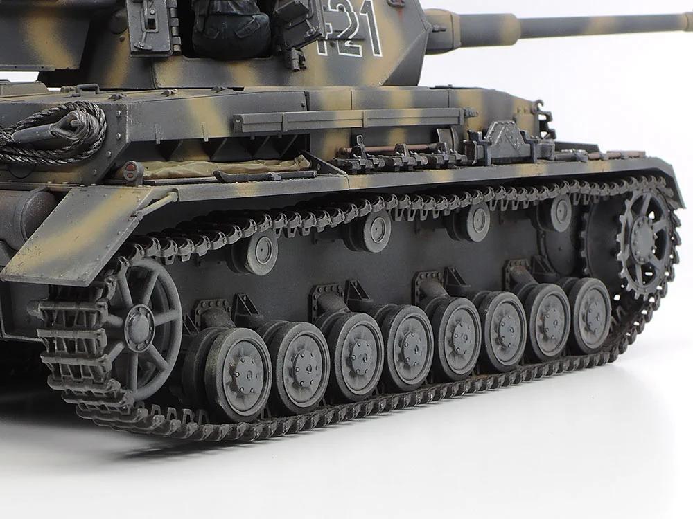 Tamiya Panzerkampfwagen IV Ausf G W Motorcycle Model Kit — official product photo 6