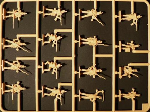 Italeri 1/72 Napoleonic War Brit Inf Model Kit — official product photo 2