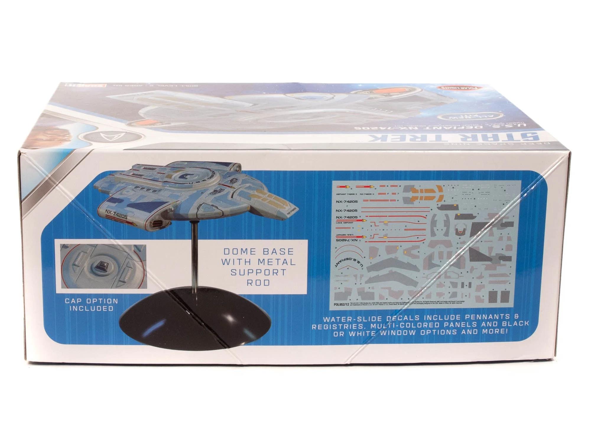 Polar Lights 1/1000 Star Trek U S S Defiant Model Kit — official product photo 2